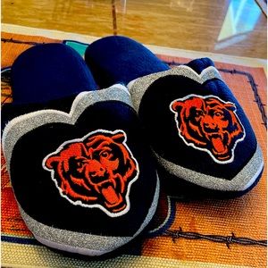 Chicago Bears Women’s Slippers Size 10 EUC
